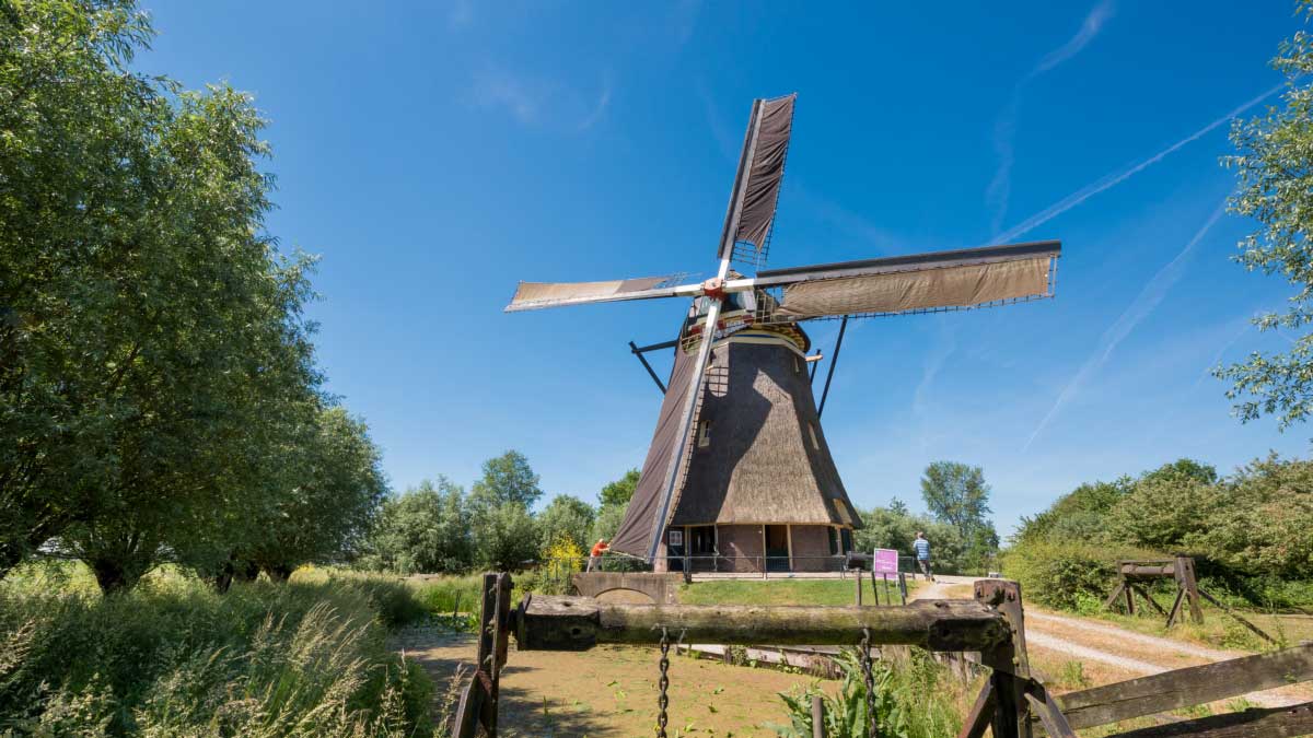 De Poldermolen Waardenburg in de Betuwe
