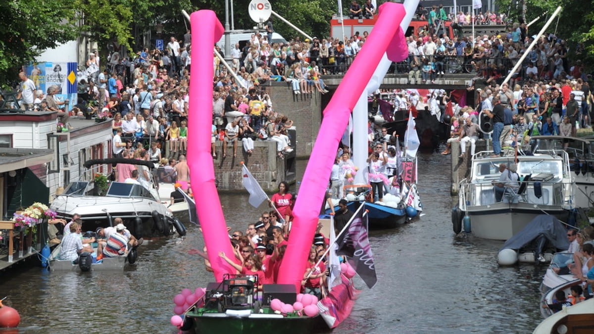 boot gay pride amsterdam copyright FaceMePLS
