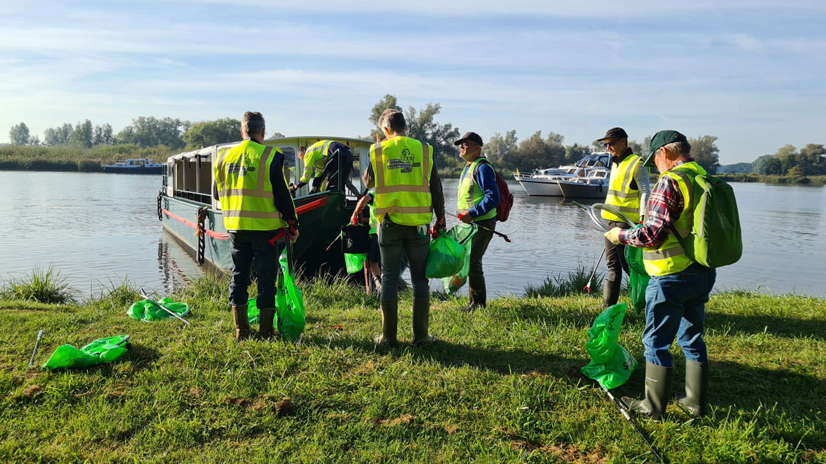 Biesbosch schoon opruimactie 